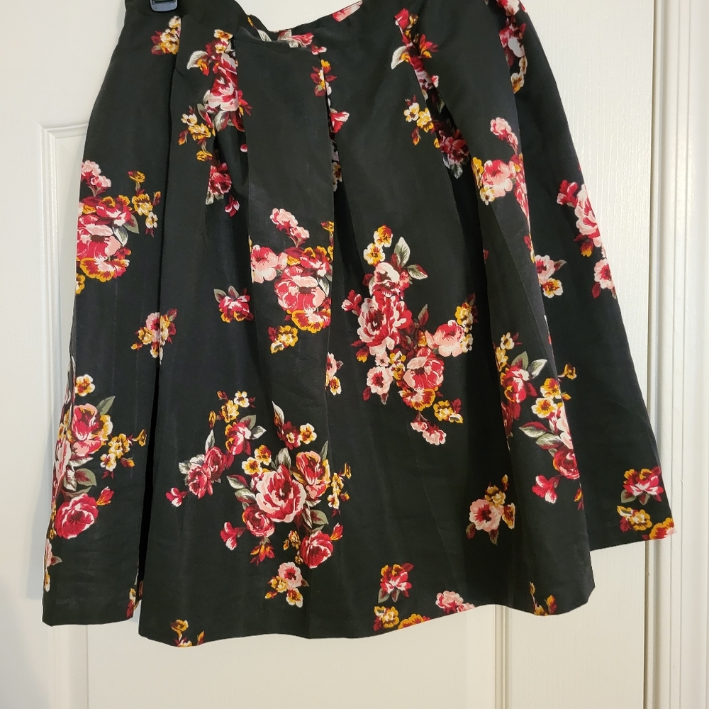 Black floral skirt